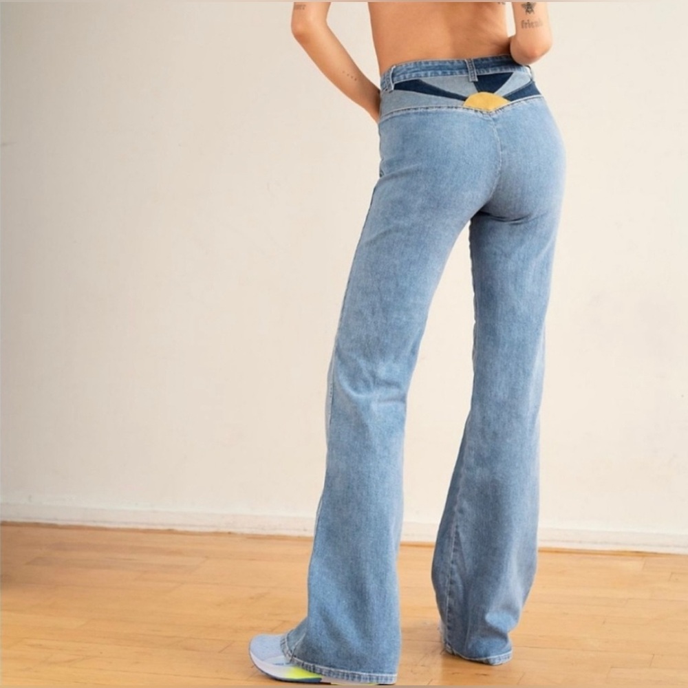 EUC Free People We the Free Seasons in the Sun Sunrise Flare Jeans - Picture 3 of 11